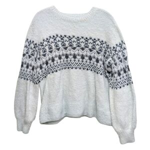 CeCe Festive White Holiday Beaded Pearl Fuzzy Pullover Sweater Medium